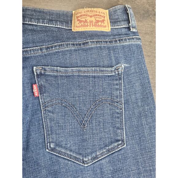 Levi’s Women's Mid Rise Classic Straight Leg Denim Jeans Stretch Size 8 (29×28) - Picture 3 of 9